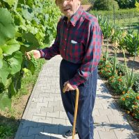 3_Prechádzky po záhrade_2508