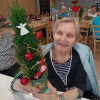 1_Výroba vianočných ikeban s pani Andrejkovu_2512