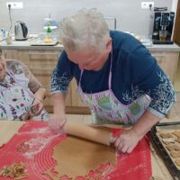 3_Pečenie medovníkov_2512