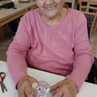 11_Aktivity na rozvoj jemnej motoriky rúk-papierový snehuliak_2601