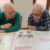 12_Prezeranie kroniky a spomínanie_2601