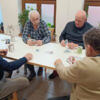 9_Hranie kariet s kamarátmi z Bošian_2601