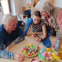 9_Tvorivé dielne s manželmi Komárovými z Bošian-veľkonočné vajíčka_2603