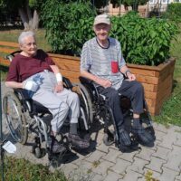 12_Prechádzky v záhrade_2607